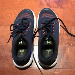 Under Armour boys sneakers